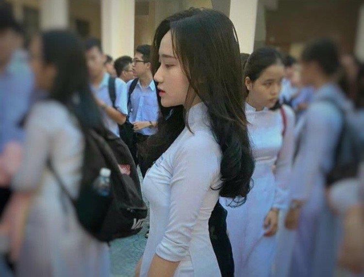 Hot girl le khai giang anh 10