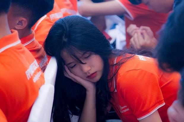 Hot girl le khai giang anh 7