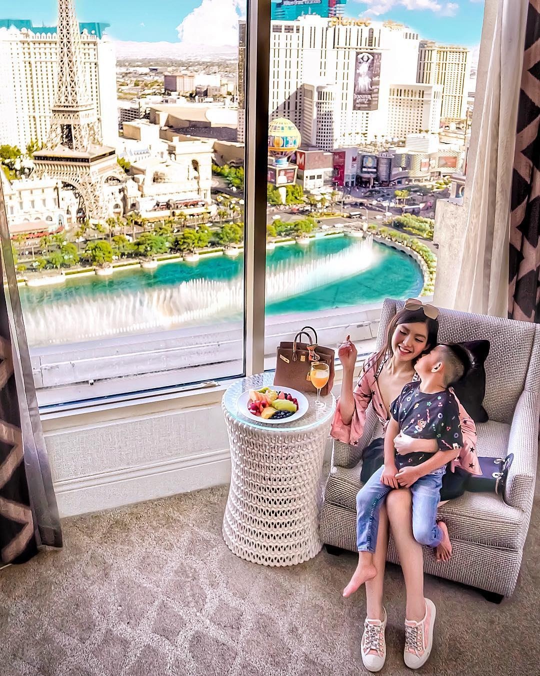 Con gai Minh Nhua ket hon anh 10