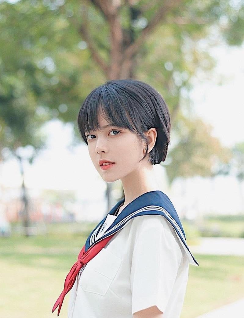 Hot girl toc tem anh 19