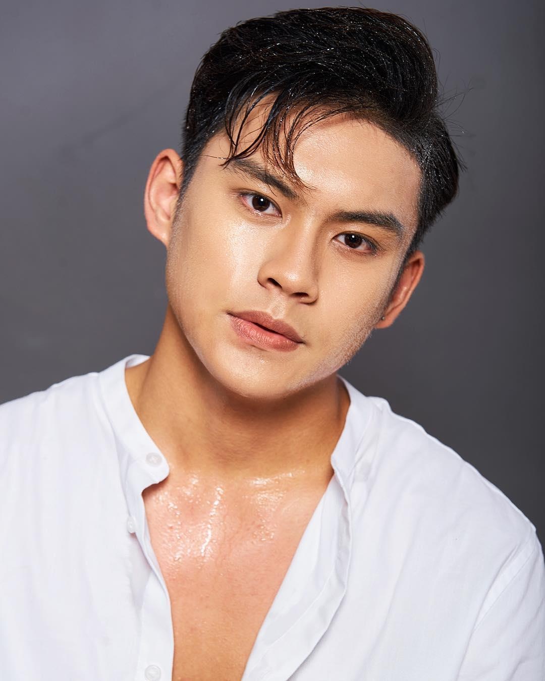 Hot boy truong dai hoc anh 3