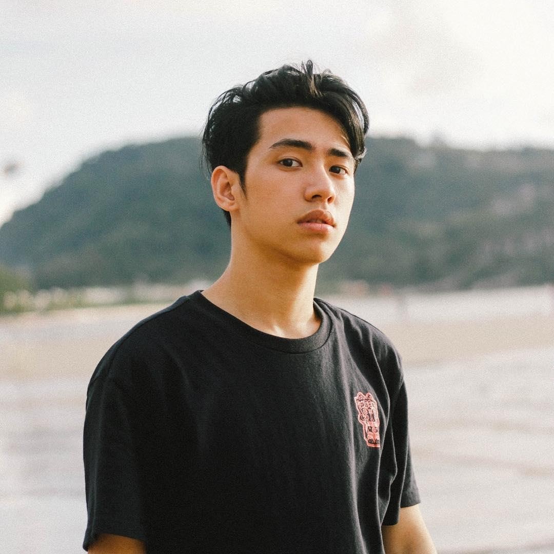 Hot boy truong dai hoc anh 10