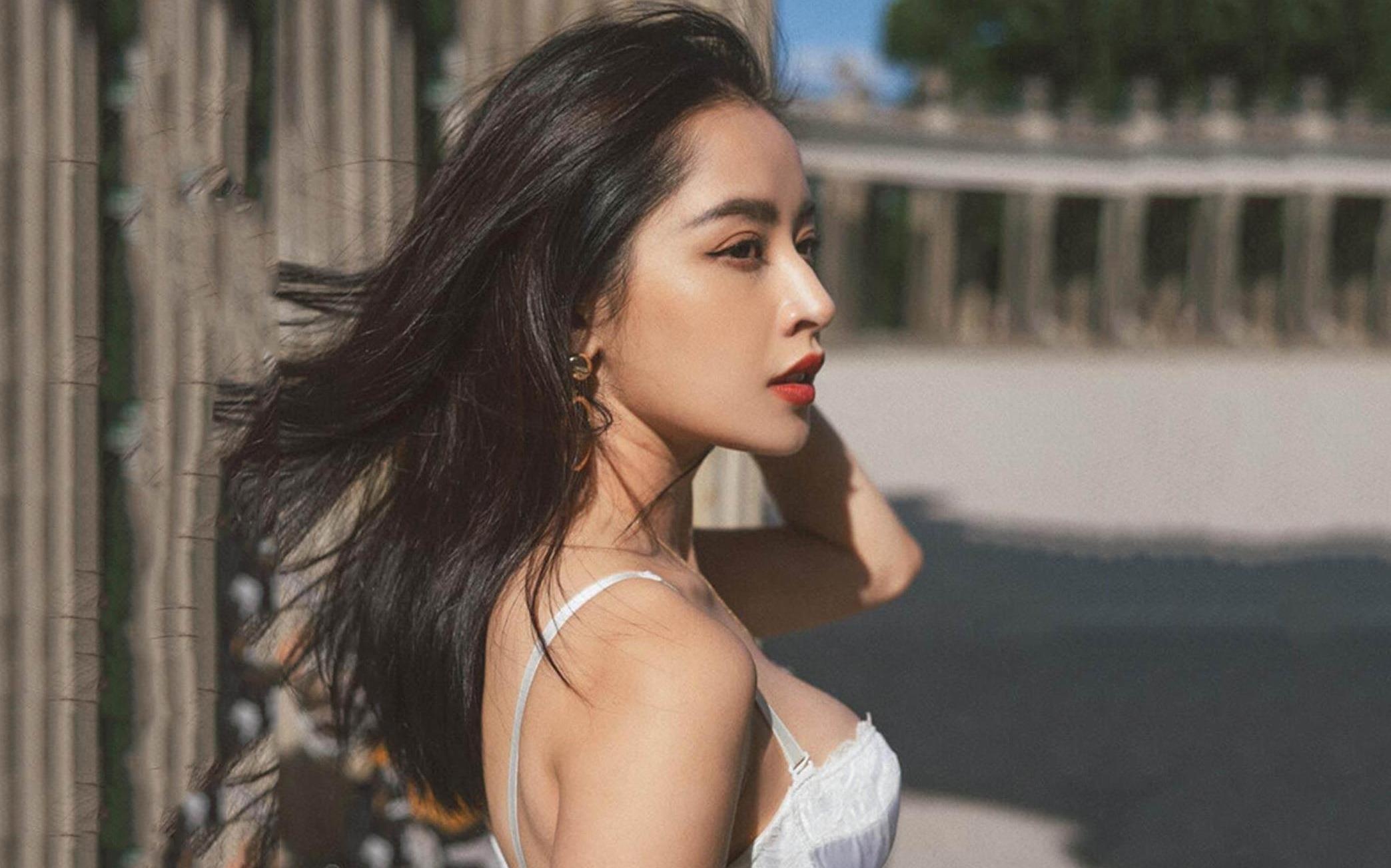 Hot girl sinh nam 1993 nguoi chon doc than, ke tung hen ho dai gia hinh anh