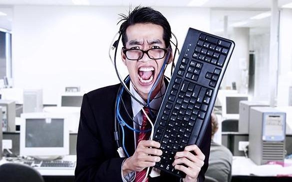 Cai nhau voi sep, de lam gi? hinh anh