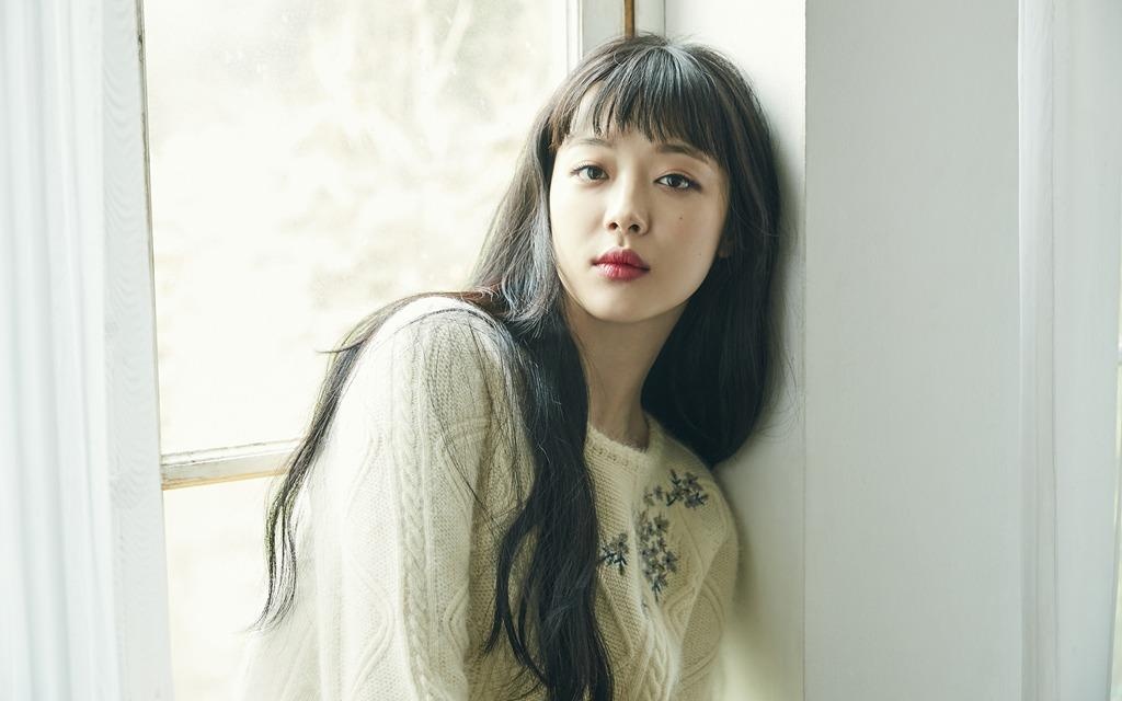 Vlogger An Nguy va nhieu hot girl tung am anh tram cam nhu Sulli hinh anh