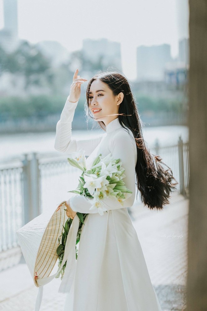 hot girl DH Van Hien anh 16