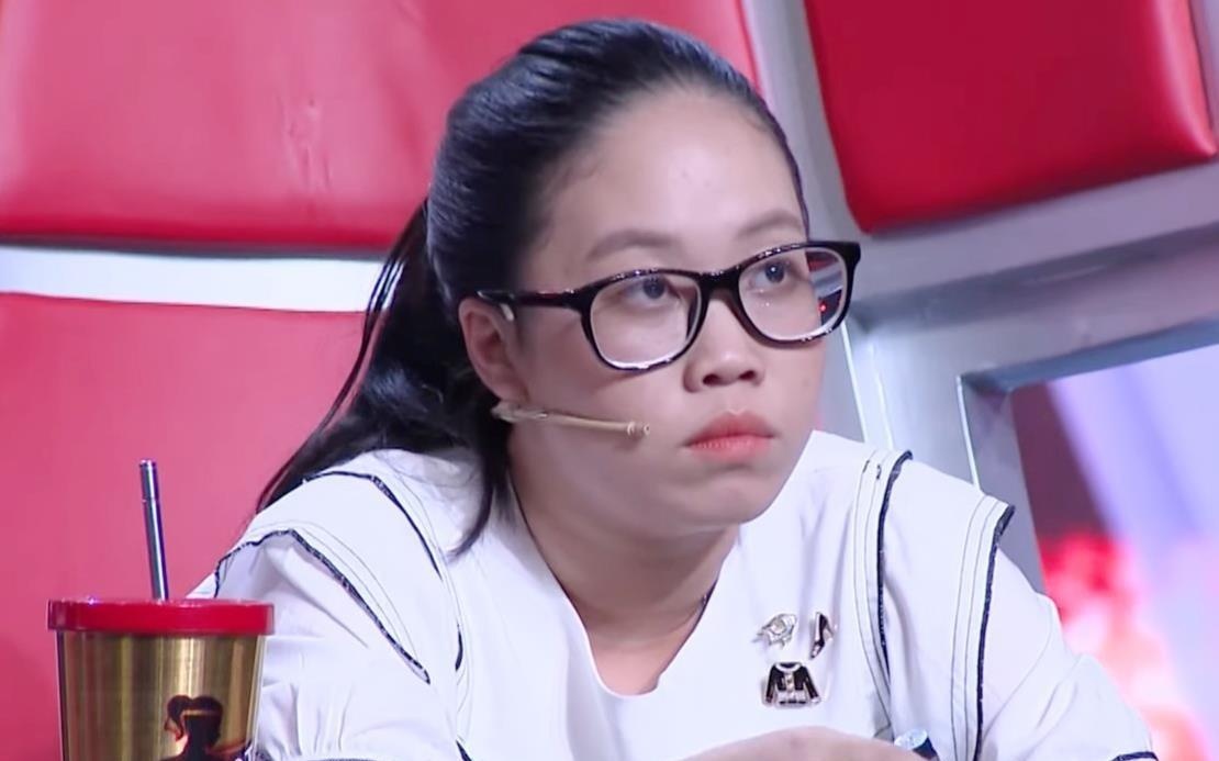 Co gai 17 tuoi ghi nho 100 anh chup tu ve tinh trong 21 phut hinh anh