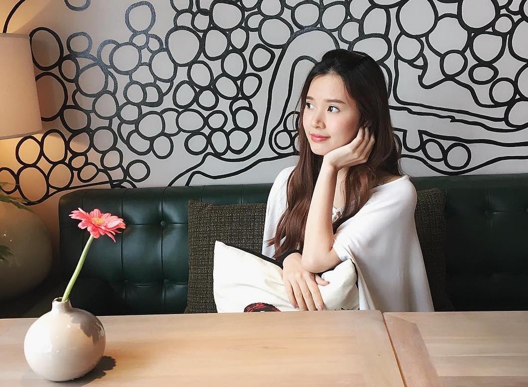 hot girl mat moc anh 6