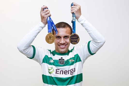 Egy Maulana Vikri anh 3