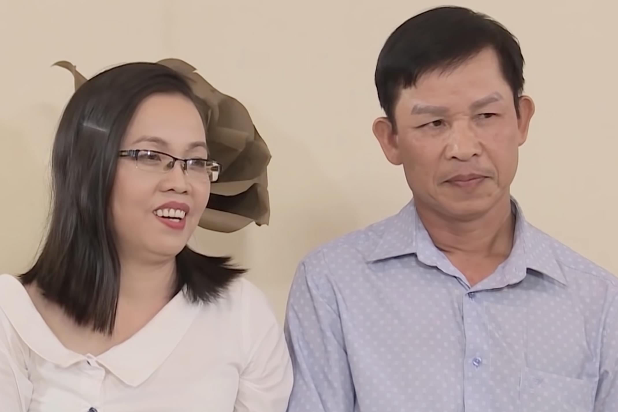 Duoc si mot doi vo to tinh thanh cong ke toan kem 15 tuoi hinh anh