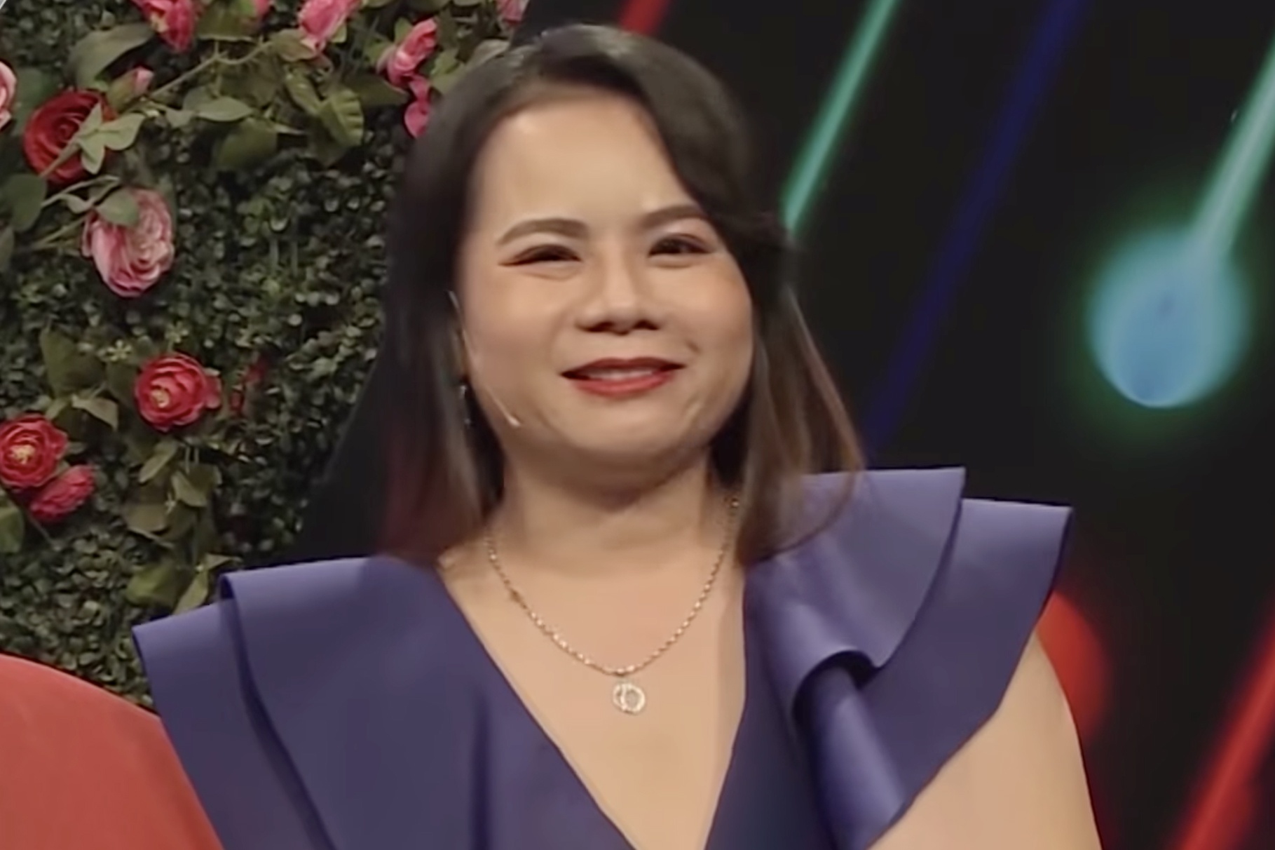 Doanh nhan 44 tuoi khoe so do, co 2 nha khi di hen ho hinh anh