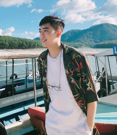 hoi ban than hot girl anh 4