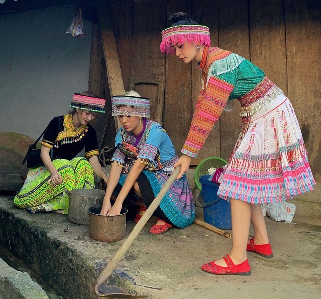 hoi ban than hot girl anh 10