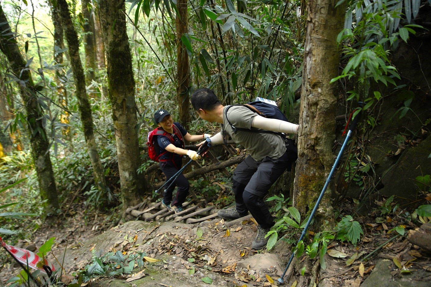 Trekking - diem nhan dac sac trong van hoa lam san pham cua Zalo hinh anh