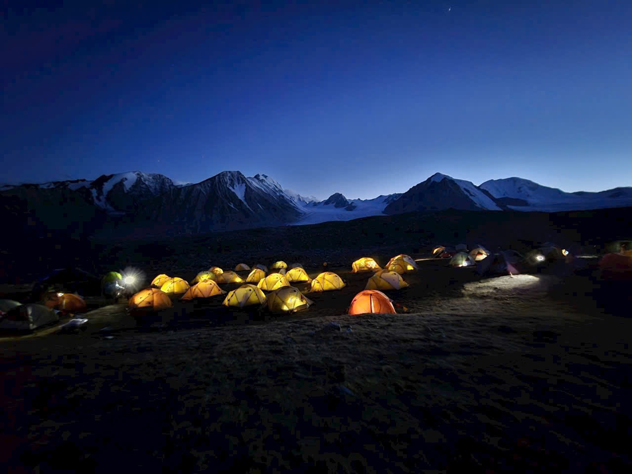 Zalo,  trekking anh 10