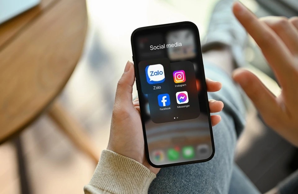 Zalo danh giai thuong quoc te Sensor Tower APAC Awards 2024 hinh anh