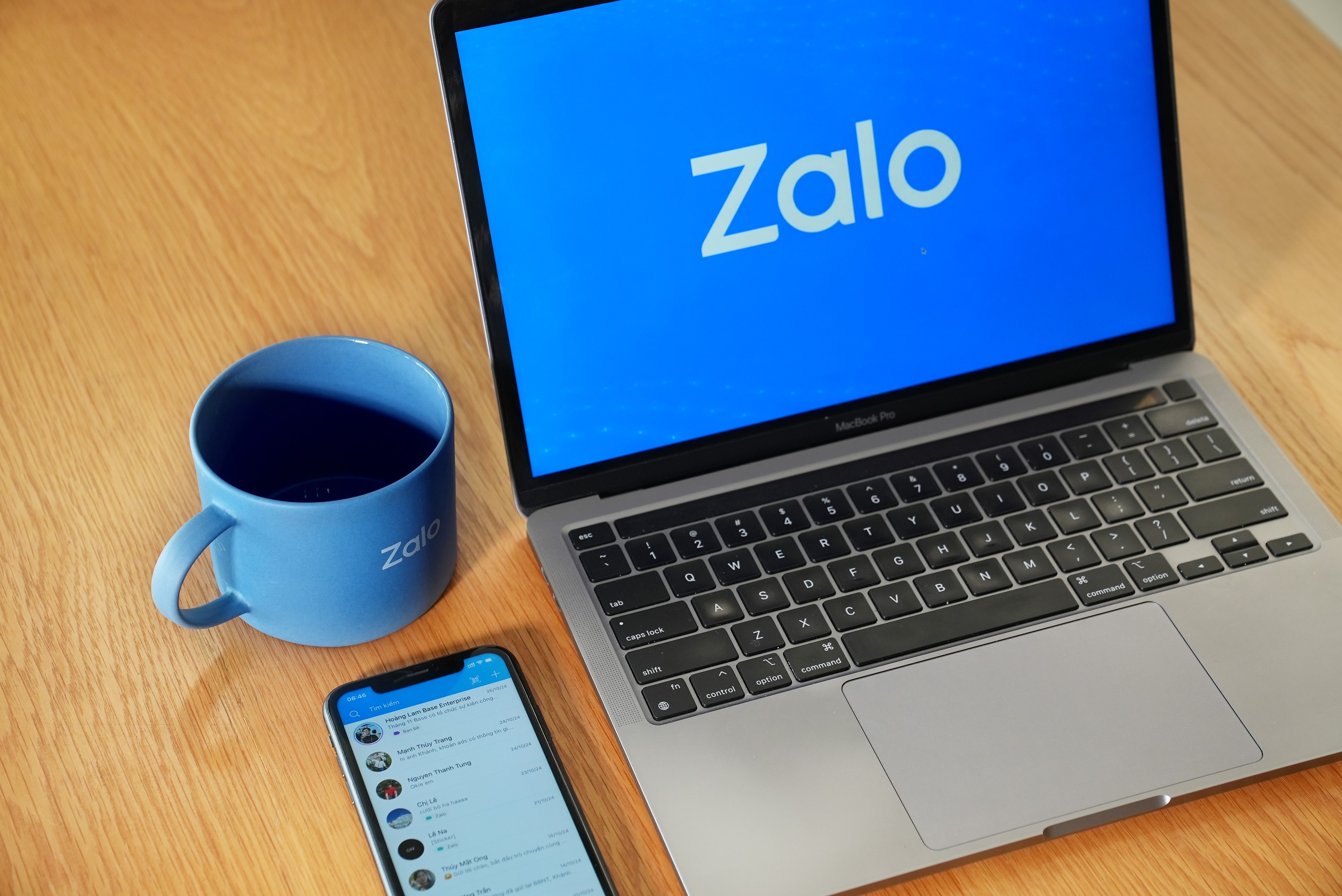 Zalo ra mat tong dai cham soc khach hang hinh anh