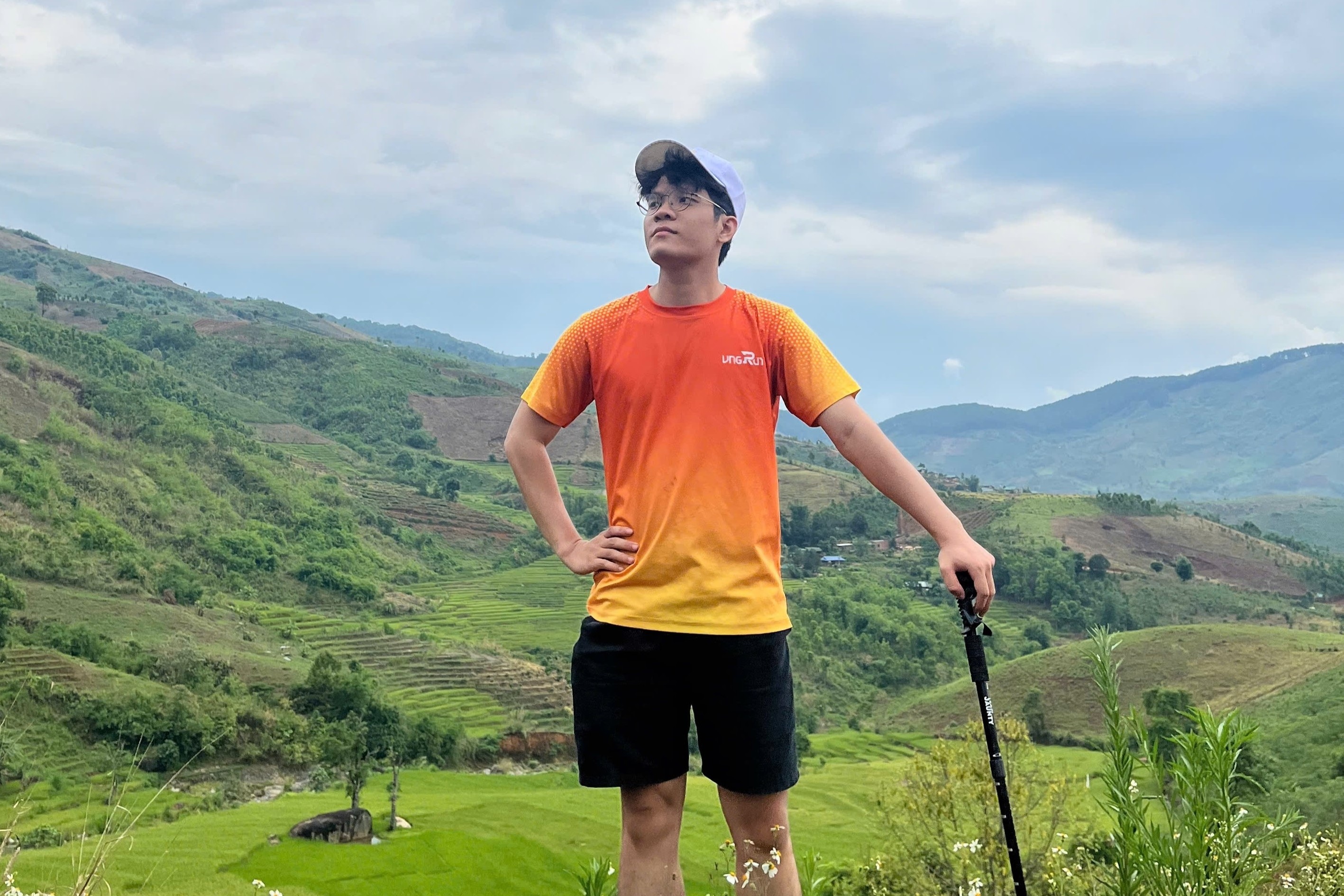Team building hardcore,  Zalo trekking anh 1