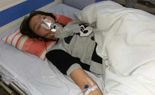 Co gai bi danh o Linh Dam: 'Em ngui thay mui ruou khi bon chung den' hinh anh