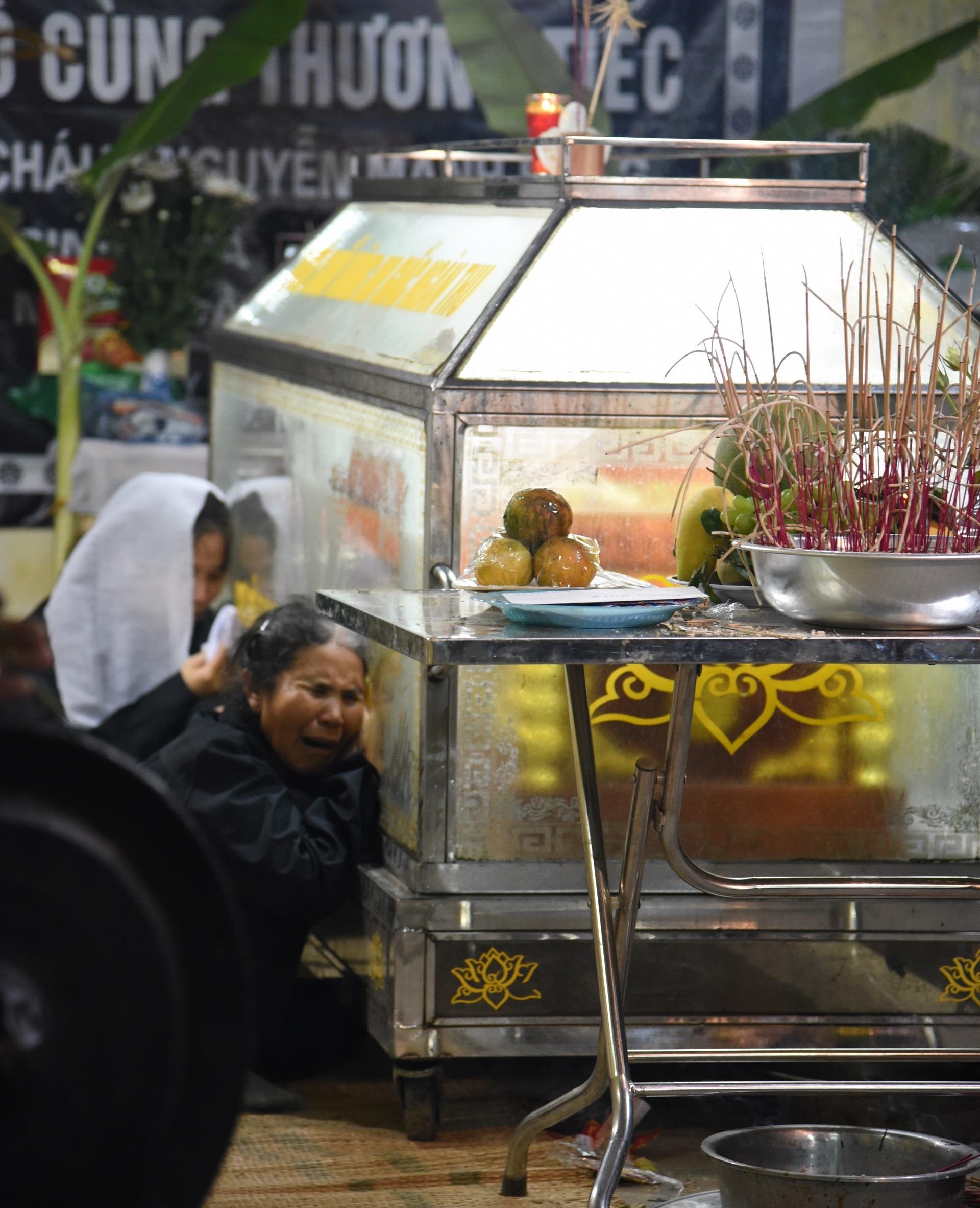 8 hoc sinh duoi nuoc o Hoa Binh anh 4