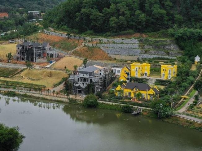 Gan 100 thanh tra xay dung o Ha Noi bi ky luat hinh anh