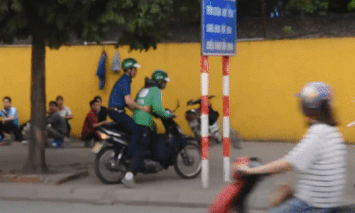 CSGT duoi bat tai xe vi pham o duong cao toc tren cao hinh anh