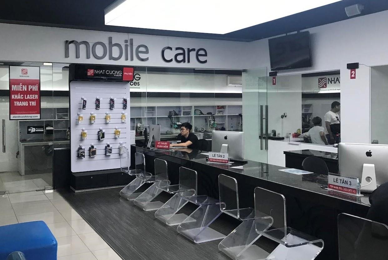 Khach hang lo lang sau khi ong chu Nhat Cuong Mobile bi dieu tra hinh anh