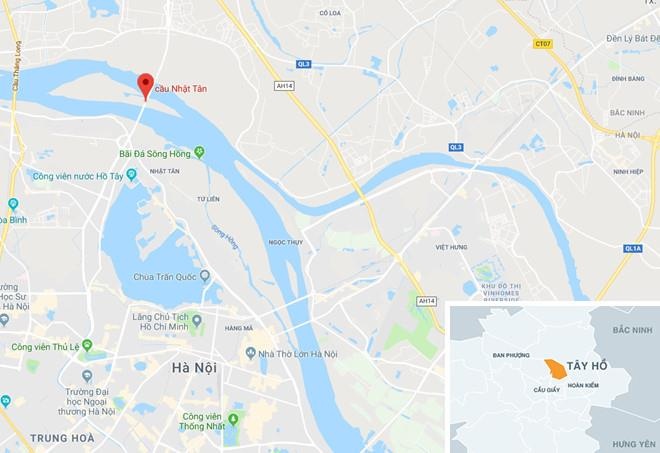 Mazda lat ngua tren cau Nhat Tan anh 2