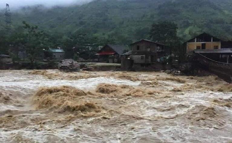 mua lu tai Sa Pa anh 1