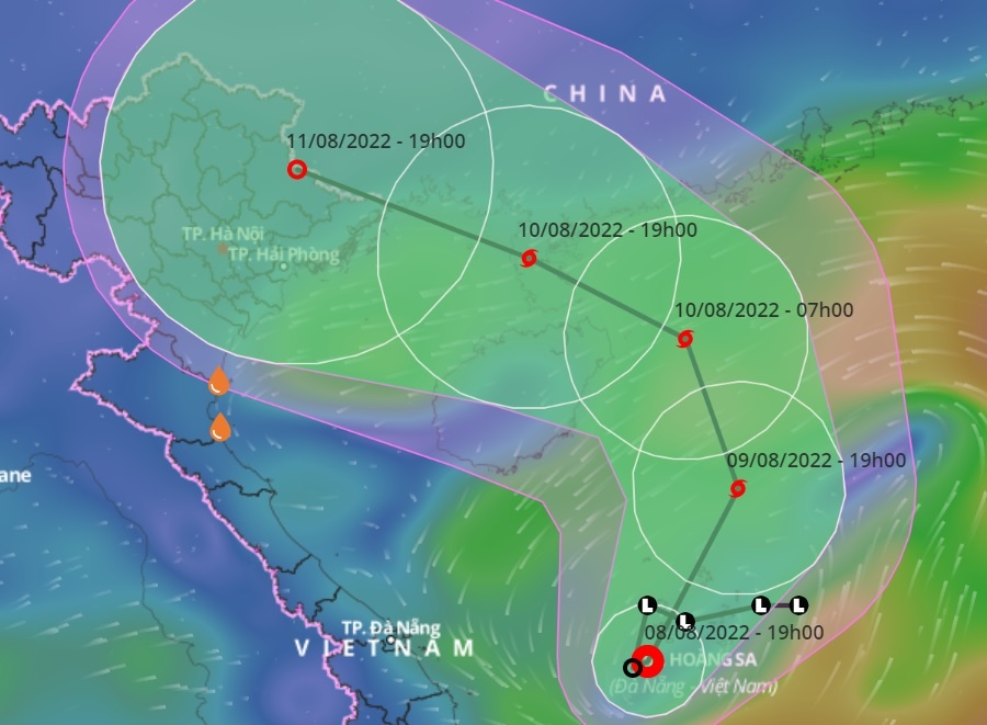 Ap thap nhiet doi manh len, lien tuc doi huong hinh anh
