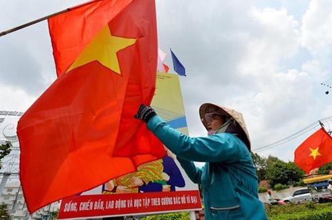 De xuat Tet Duong lich nghi them mot ngay hinh anh