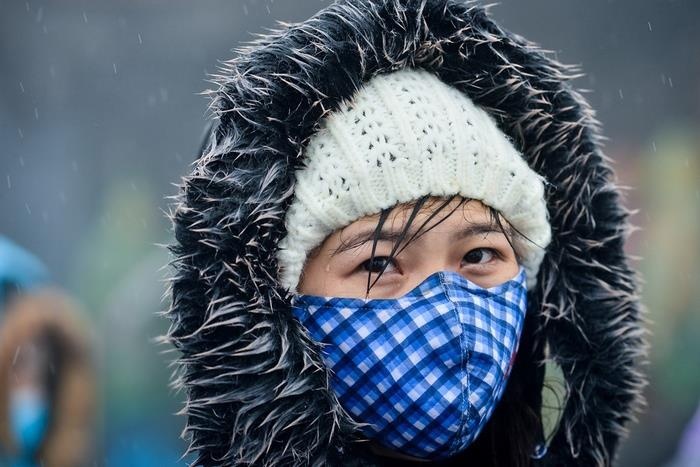 Mien Bac tro ret, TP.HCM ngap lut do trieu cuong hinh anh