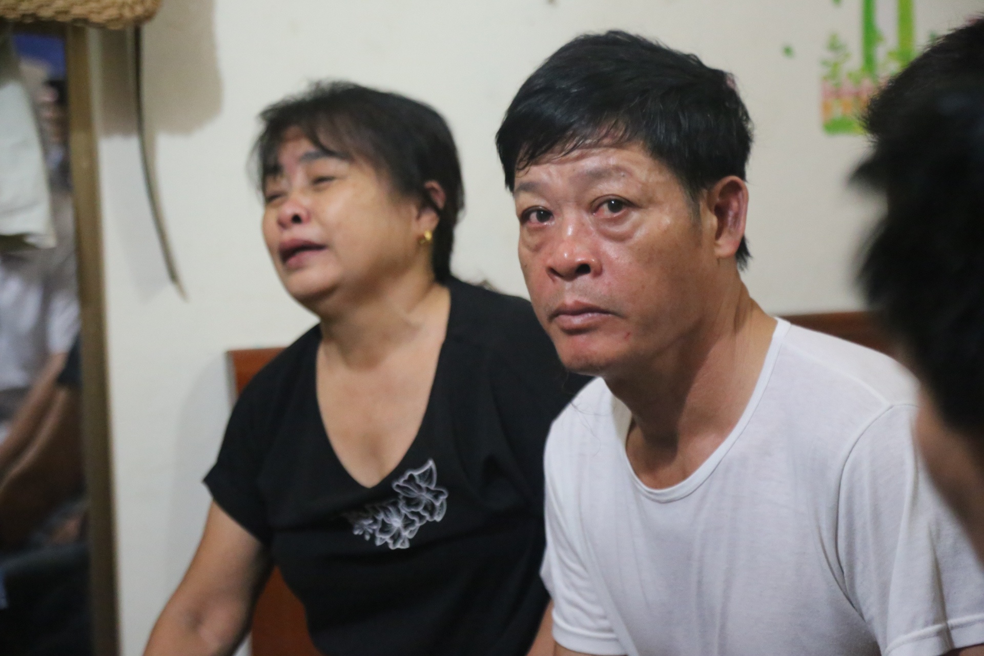 Nhieu gia dinh Nghe An mat lien lac voi con o Anh anh 4