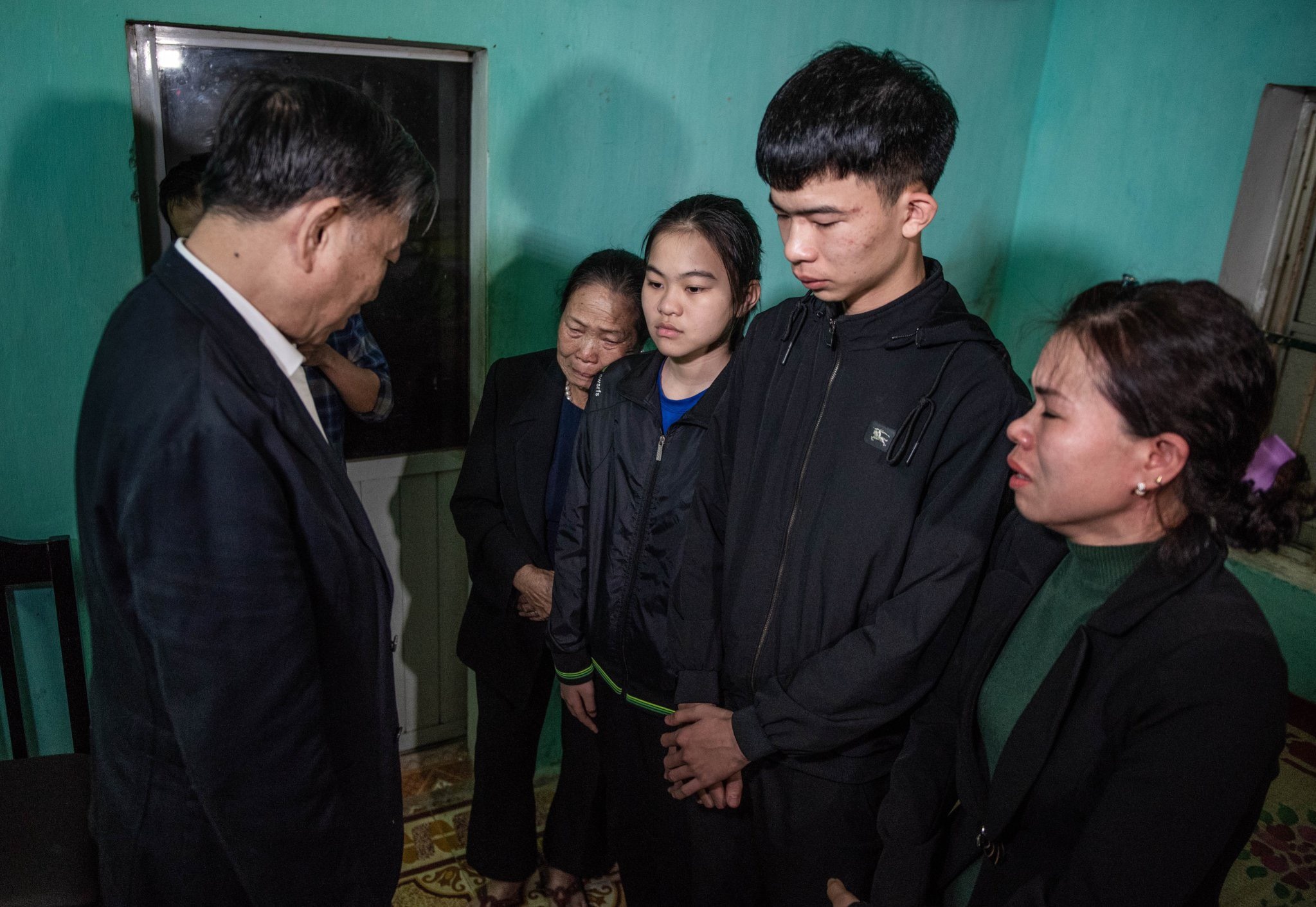 Noi dau cua gia dinh thuong ta hy sinh o Dong Tam hinh anh