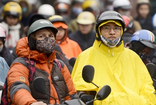 Mien Bac don dot mua ret moi hinh anh