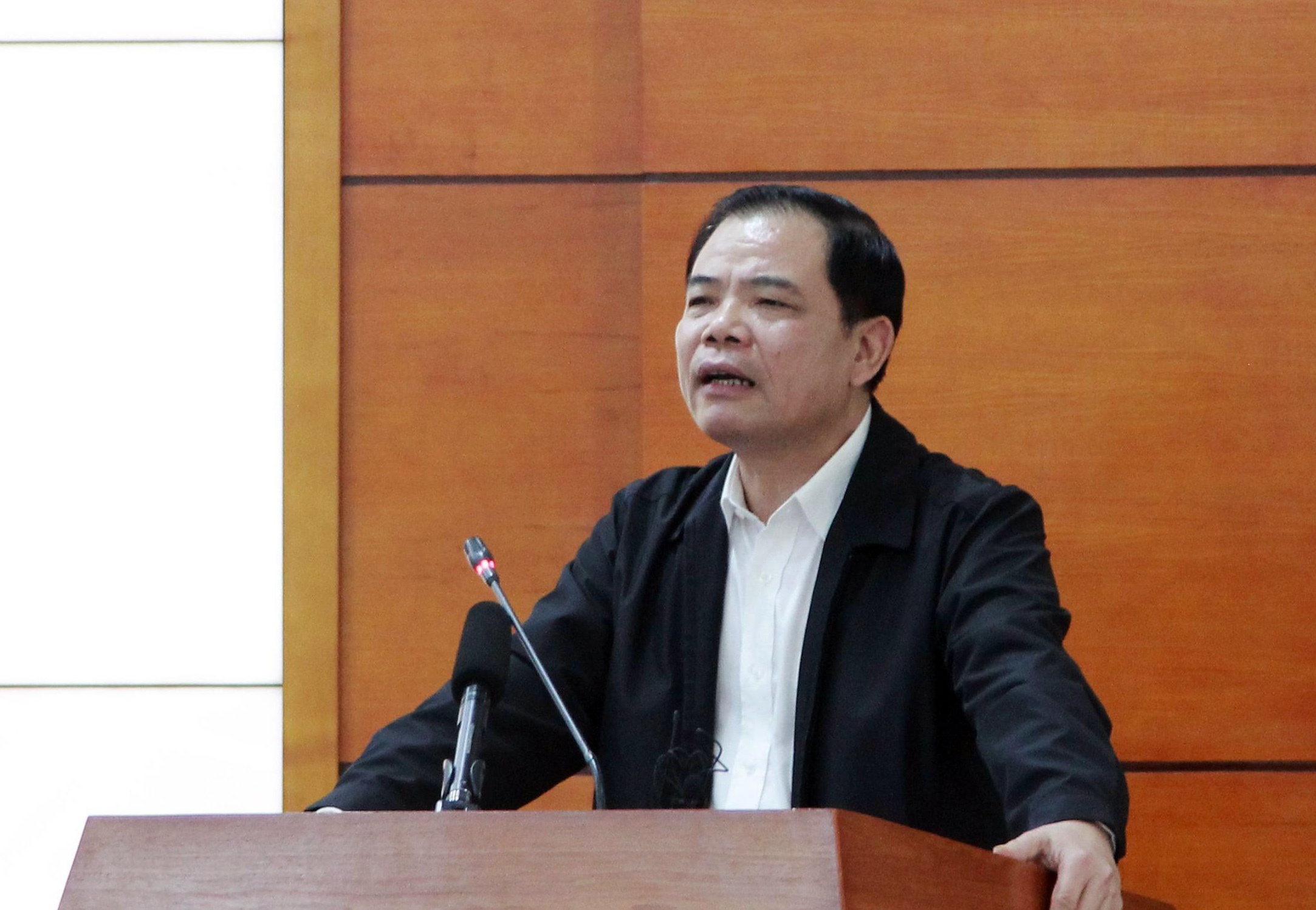 nhu cau luong thuc tang cao khi dich benh anh 2