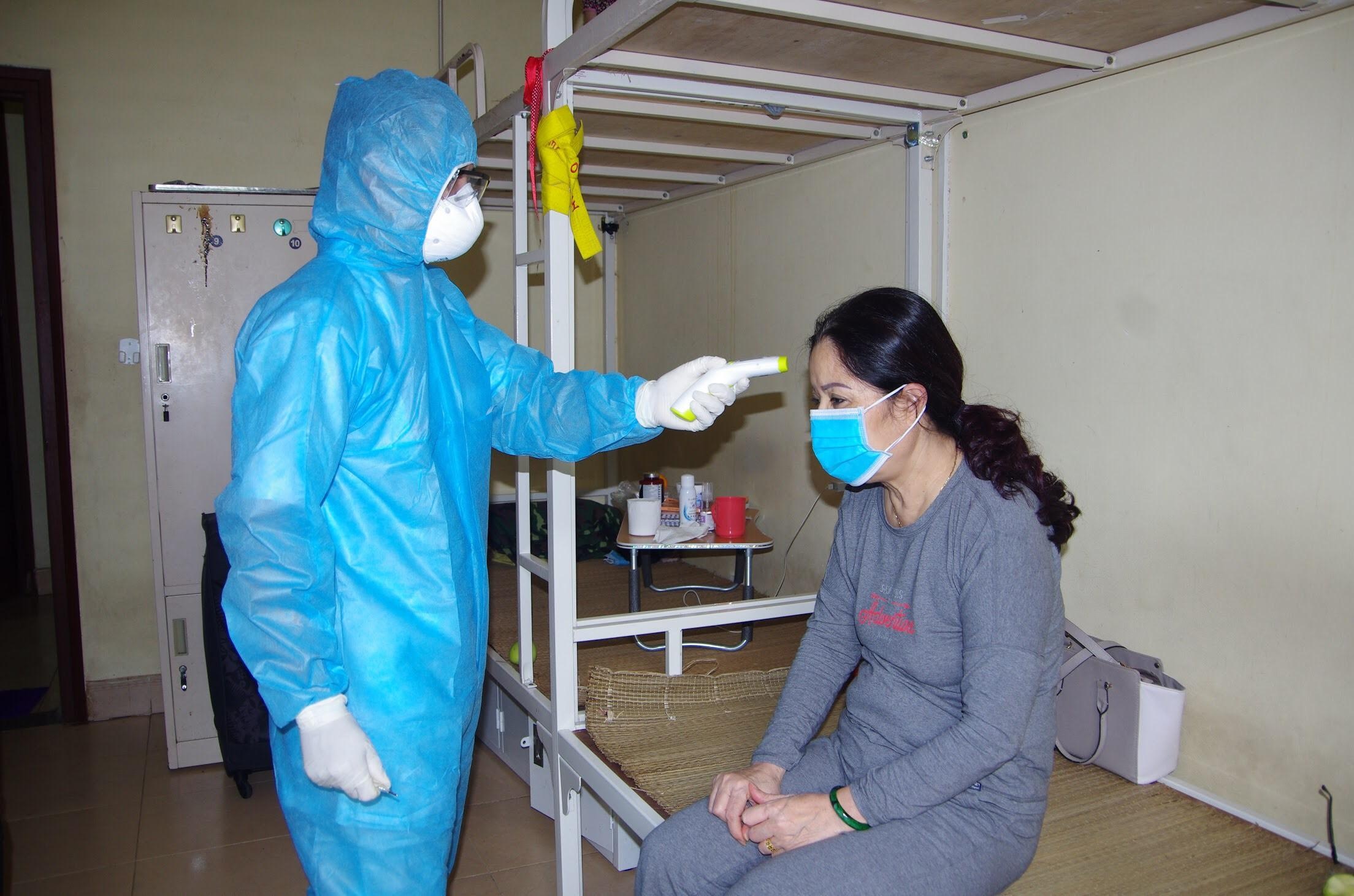 nhip song ben trong khu cach ly o Ha Noi anh 5