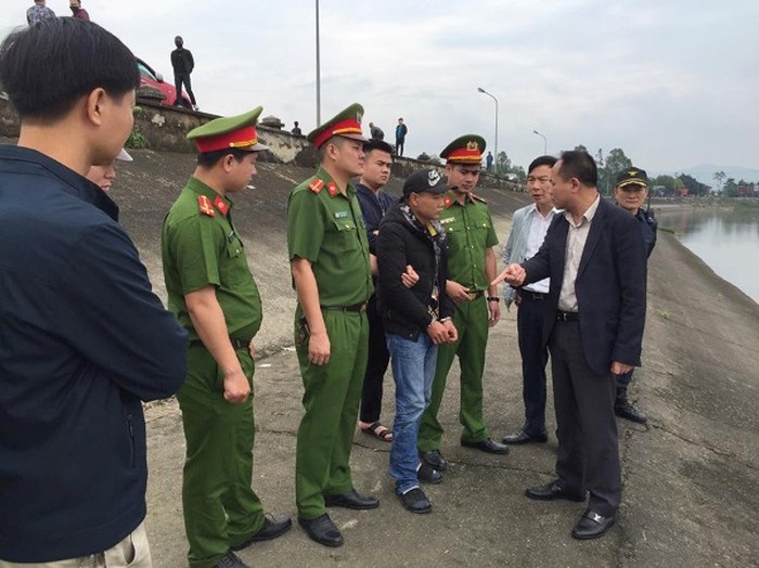 vụ cướp ngân hàng ở Sóc Sơn ảnh 1 vu cuop ngan hang o Soc Son anh 1