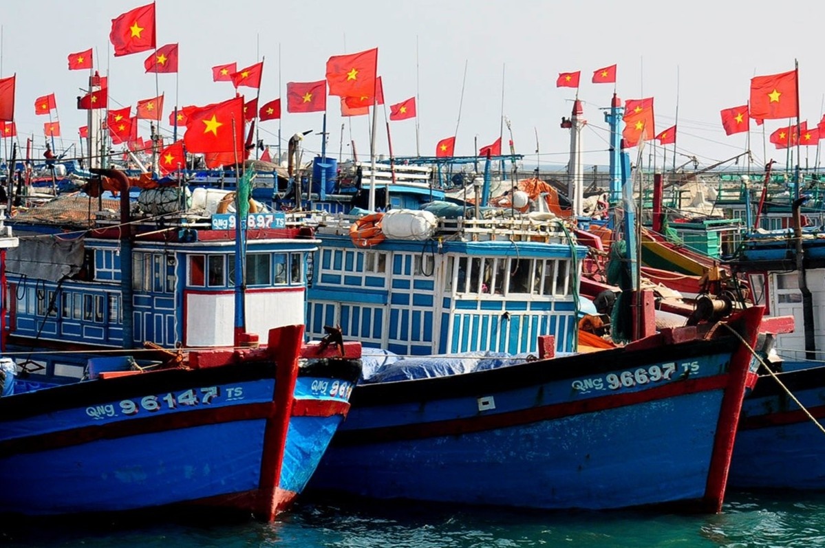 Lenh cam danh bat ca cua TQ khong co gia tri tren vung bien Viet Nam hinh anh