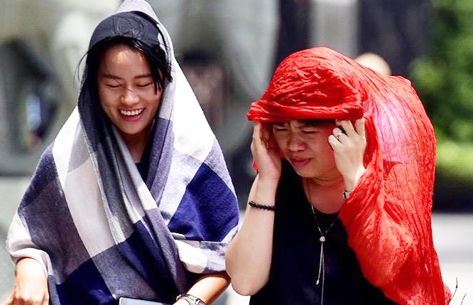 Mien Trung nong 42 do C hinh anh