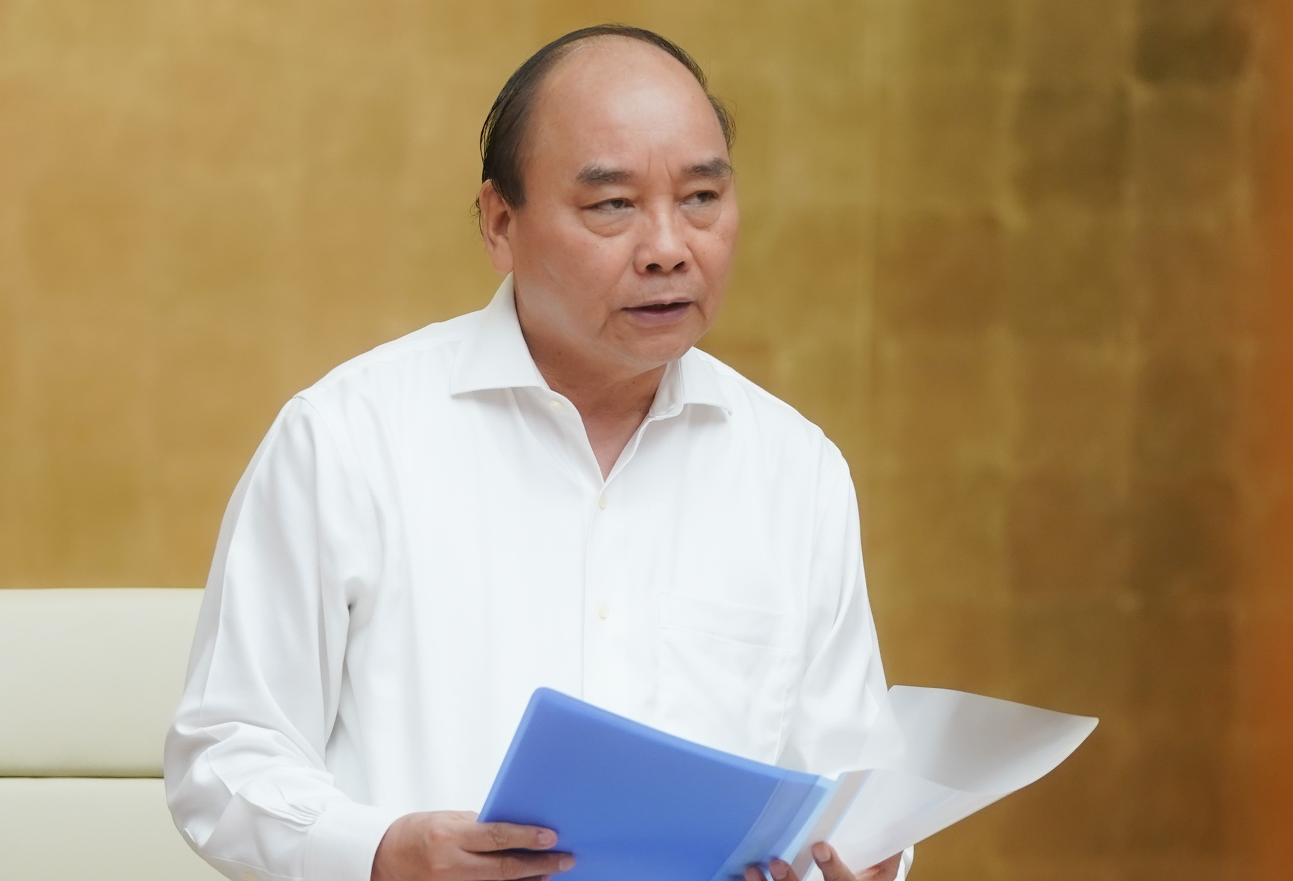 Thu tuong: Khong de xay ra lan song Covid-19 thu 2 o Viet Nam hinh anh