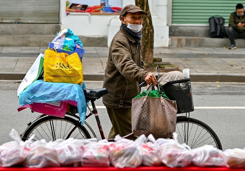 Yeu cau hoan thanh goi tro cap cho nguoi lao dong trong thang 6 hinh anh