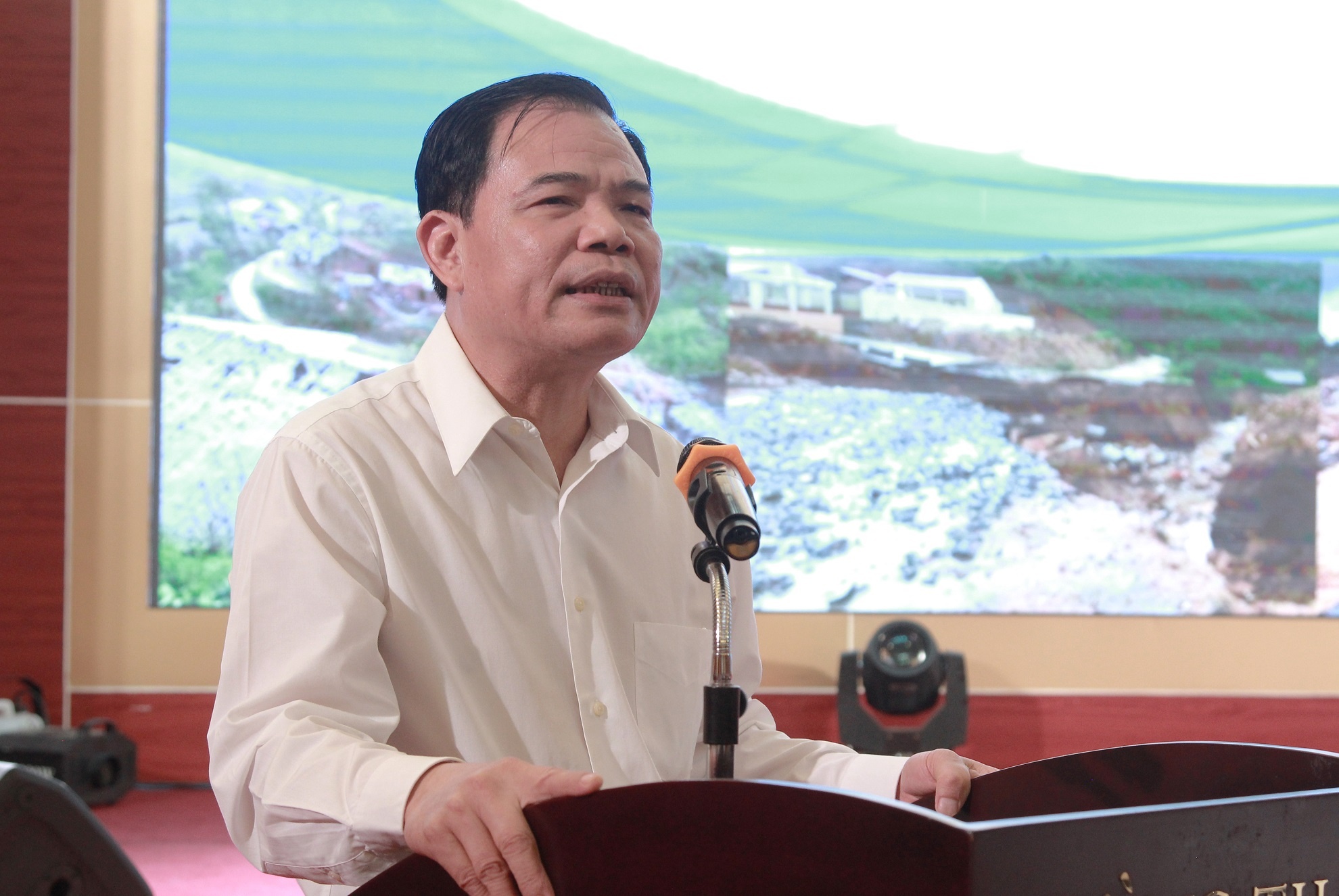 mua lu o mien nui phia Bac anh 1