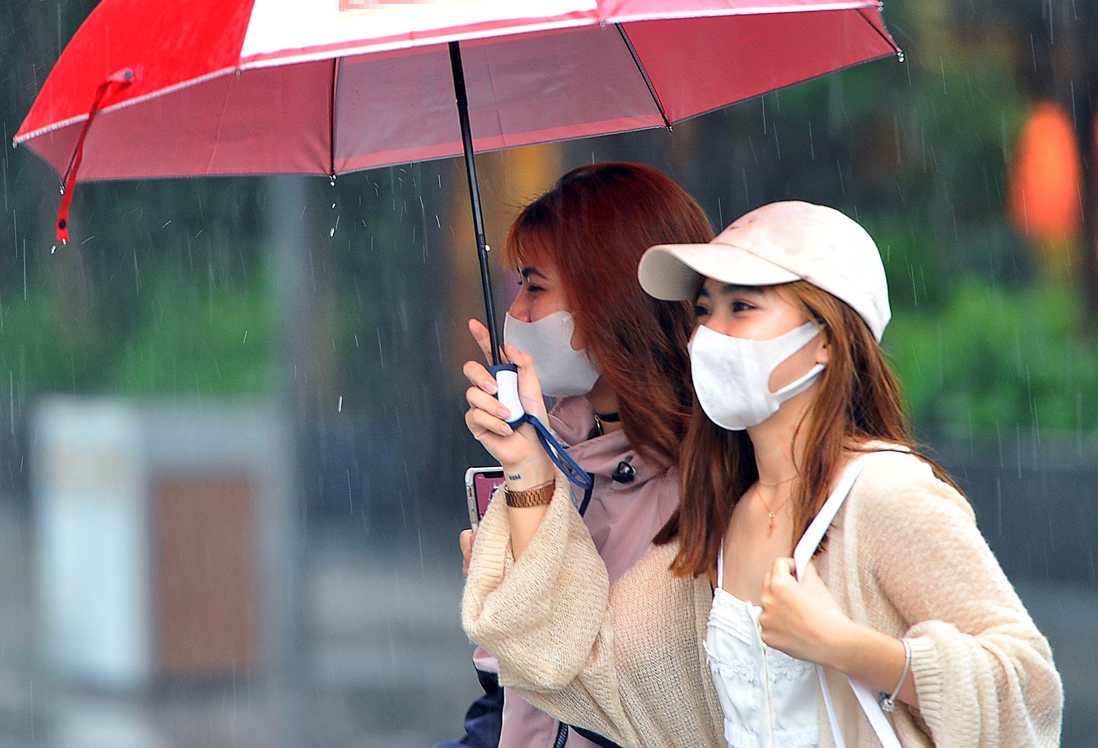 Mien Bac mua lon nhieu ngay hinh anh