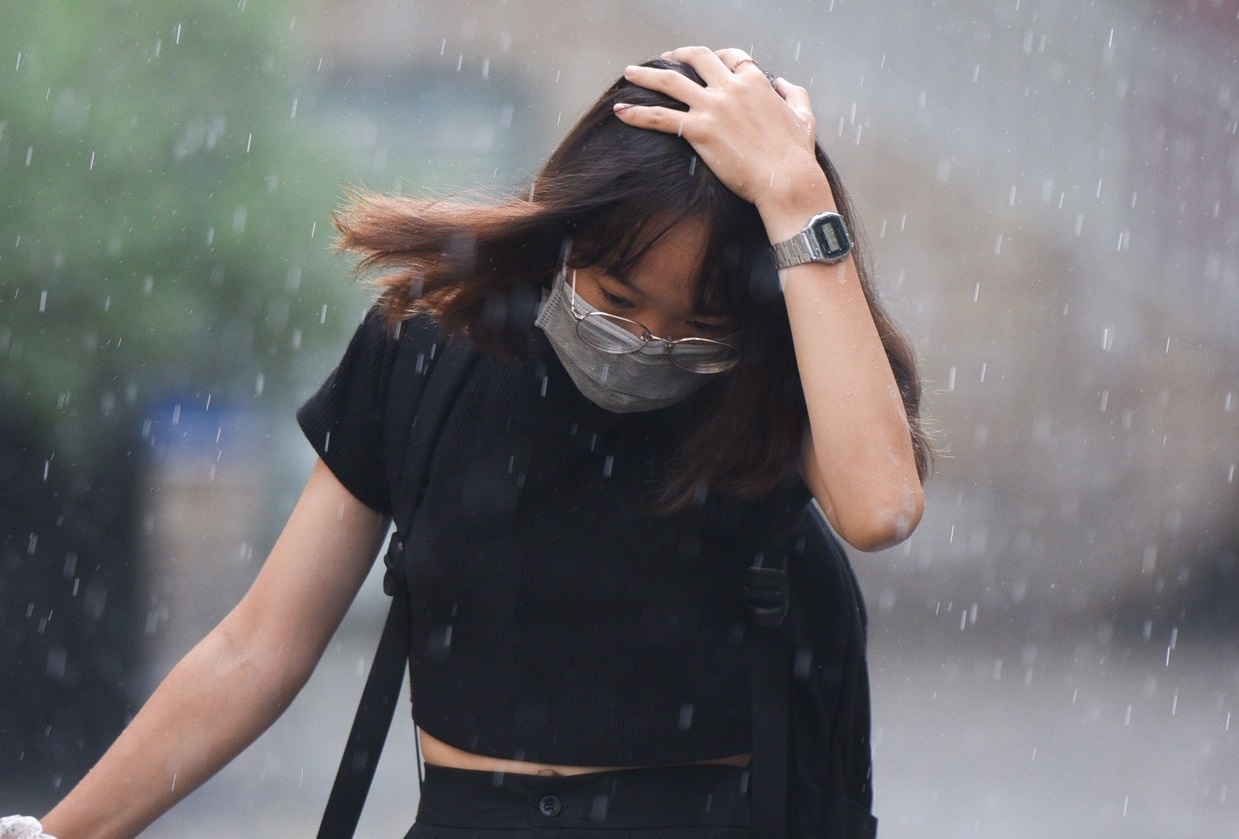 Bao so 3 anh huong den thoi tiet TP.HCM the nao? hinh anh