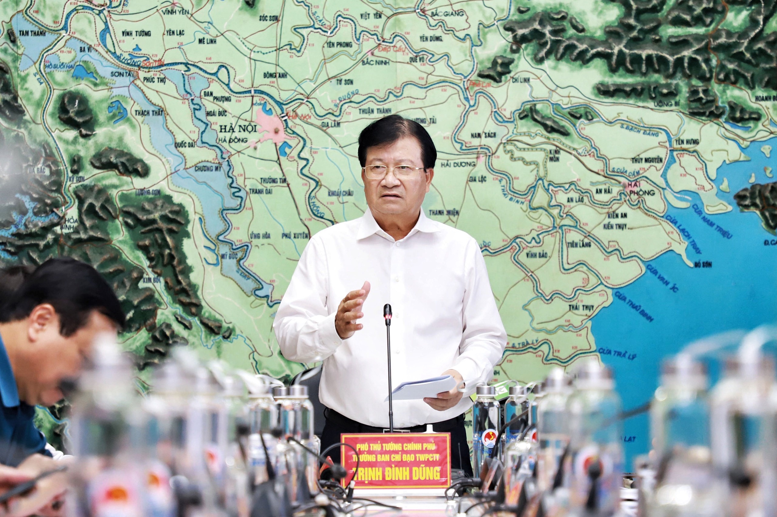 bao so 5 do bo dat lien mien Trung anh 2