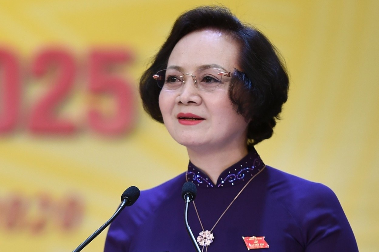 Ba Pham Thi Thanh Tra lam Thu truong Bo Noi vu hinh anh