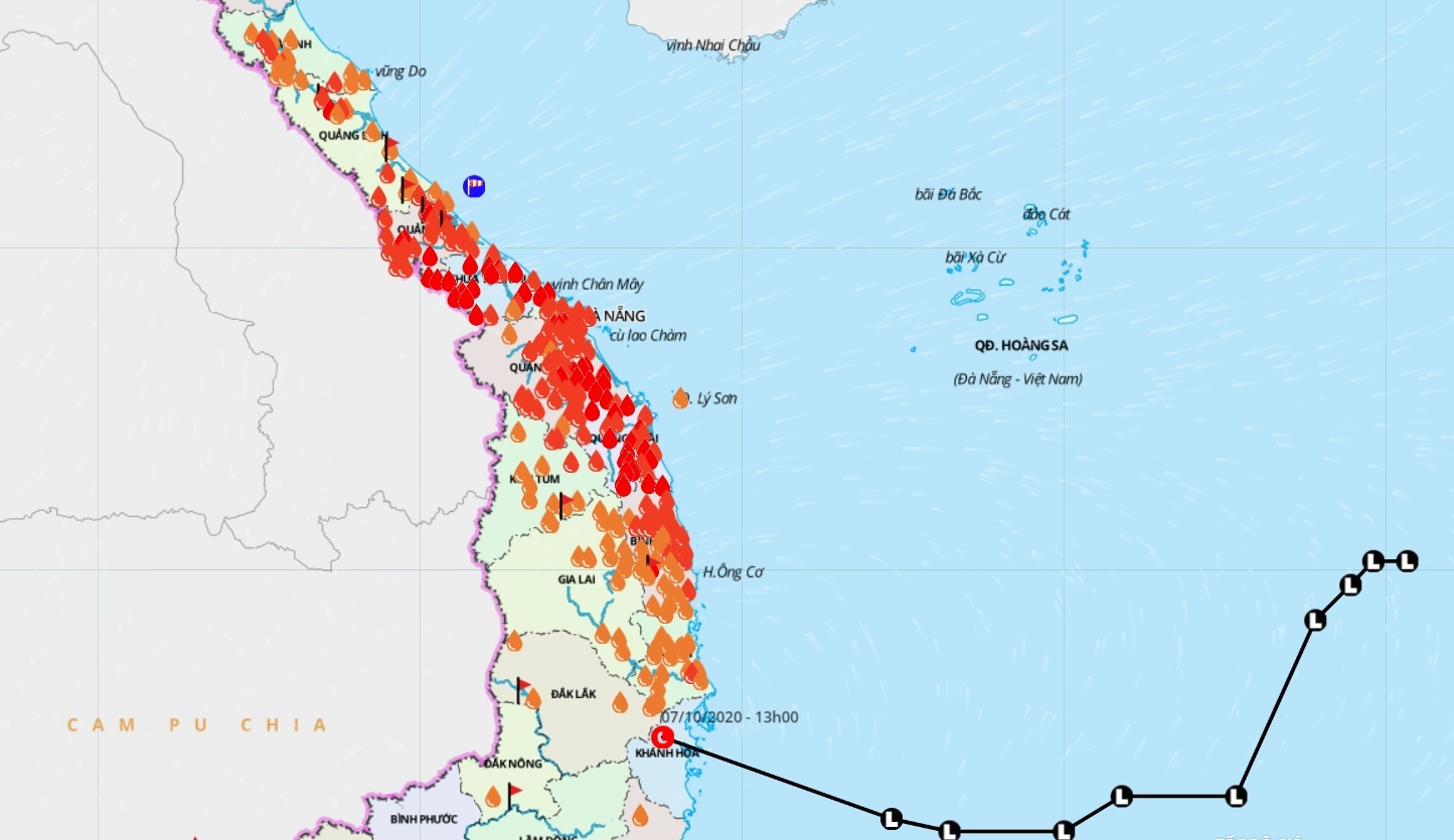 mua lon keo dai 10 ngay o mien Trung anh 1
