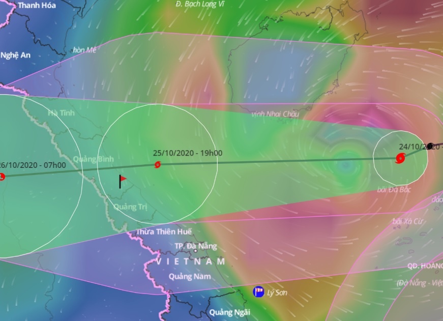 mua o mien Trung do bao so 8 anh 1