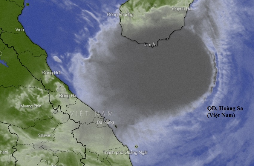 Tam bao so 8 huong vao Quang Binh hinh anh